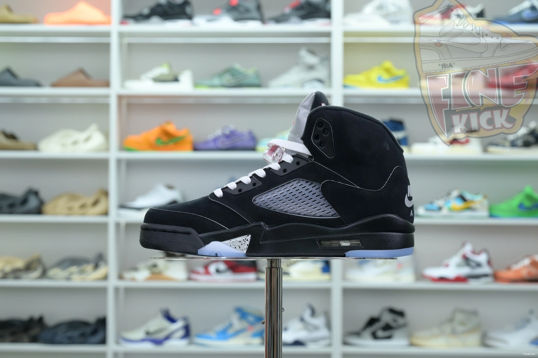 Jordan REIMAGINED” Air METALLIC 5“BLACK Jordan 0708